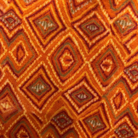 Keyhole La Befana Top - Picture 6 of 7